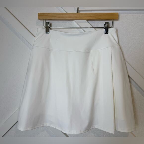 Draper James Side Slit Activewear Skirt With Built In Shorts White Size Medium - Picture 2 of 9